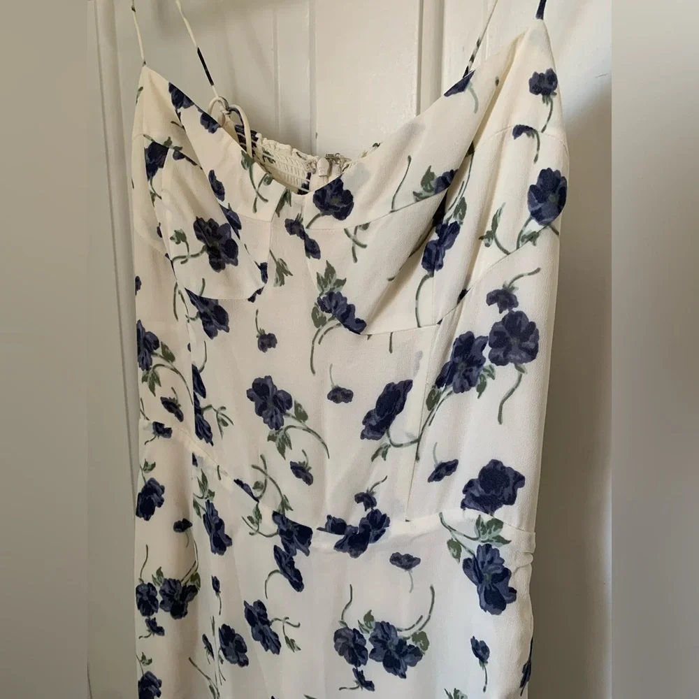 Reformation Emmie Floral Dress In Bluberries size 10 - Picture 5 of 11
